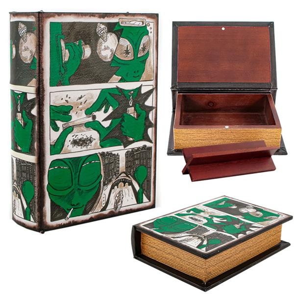 Buchversteck/Stash Book Holzbox "Alien Visitor"